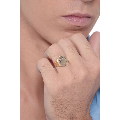 Yellow gold 18k male chevalier ring 