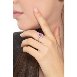 Engagement pink sapphire diamond ring in 18kt white gold   2
