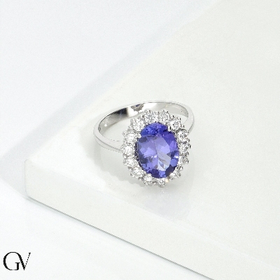 Tanzanite and diamond halo ring 18kt white gold