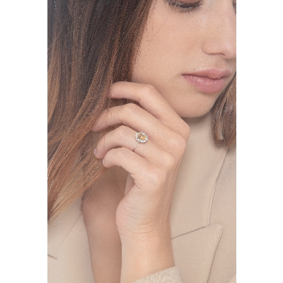 18k white gold ring with diamonds and citrine