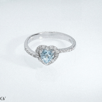 White gold 18k halo ring with aquamarine heart cut and diamonds 