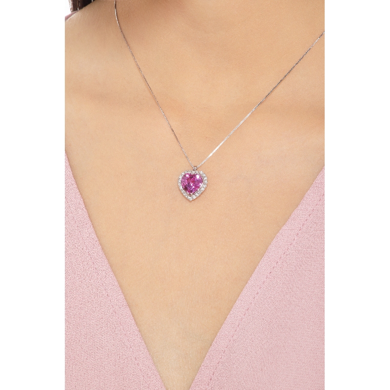 Necklace in white gold 18k with pendant, central heart shaped pink sapphire and diamonds Necklace in white gold 18k with pendant, central heart shaped pink sapphire and diamonds