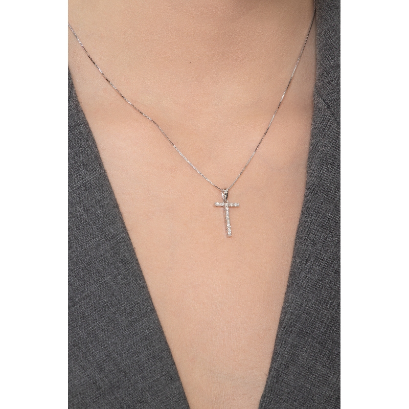 Necklace with initial pendant T in diamonds and white gold Necklace with initial pendant T in diamonds and white gold