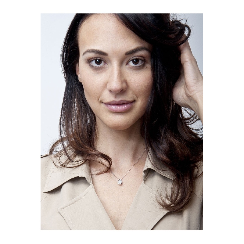 18k white gold little drop pendant in diamonds 18k white gold little drop pendant in diamonds