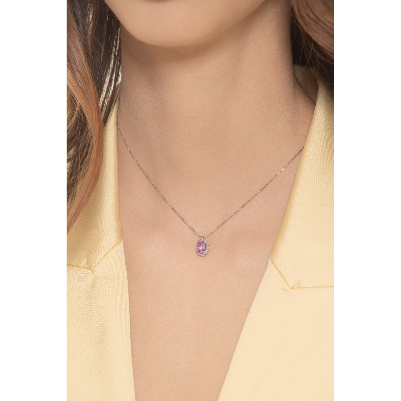 Necklace in white gold 18k with pink sapphire oval cut Necklace in white gold 18k with pink sapphire oval cut