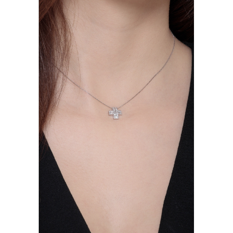 Square cross pendant with diamond pavè Square cross pendant with diamond pavè