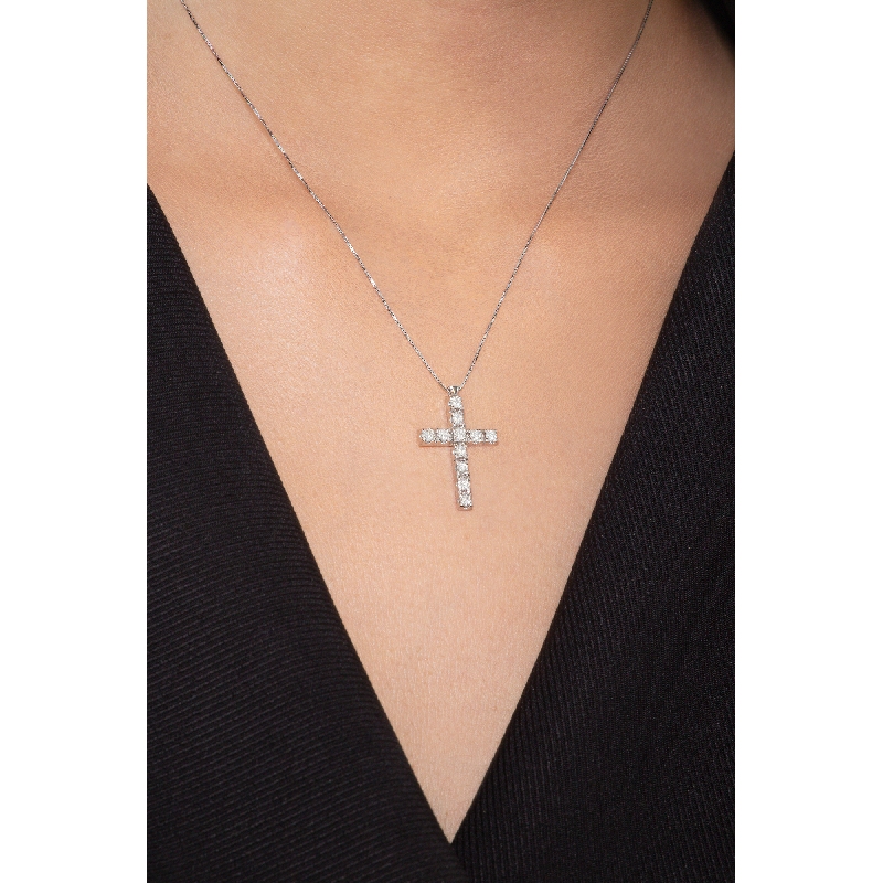 Cross necklace in white gold 750 with diamonds