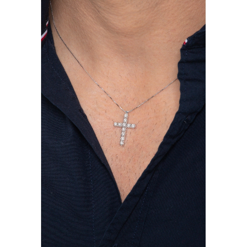 Cross necklace in white gold 750 diamonds Cross necklace in white gold 750 diamonds