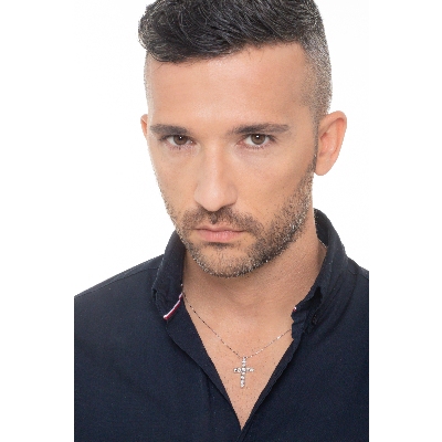 18k white gold diamond cross necklace with diamonds