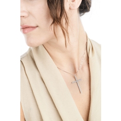 Diamond cross necklace in 18k white gold 2