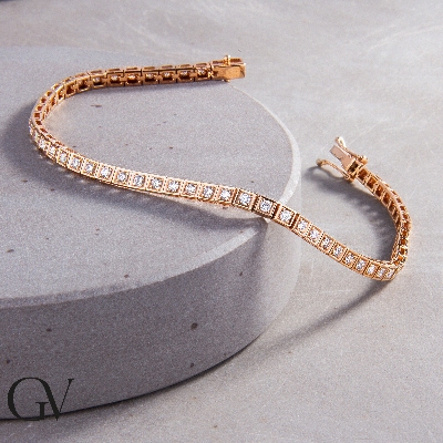 Stylish tennis bracelet in rose gold 18k with diamonds