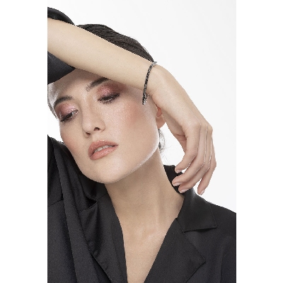 Tennis bracelet in white gold 18k wih burnished tips and black diamonds