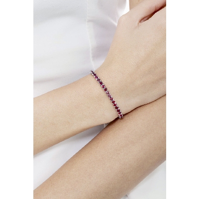 Tennis bracelet with rubies in 18k white gold