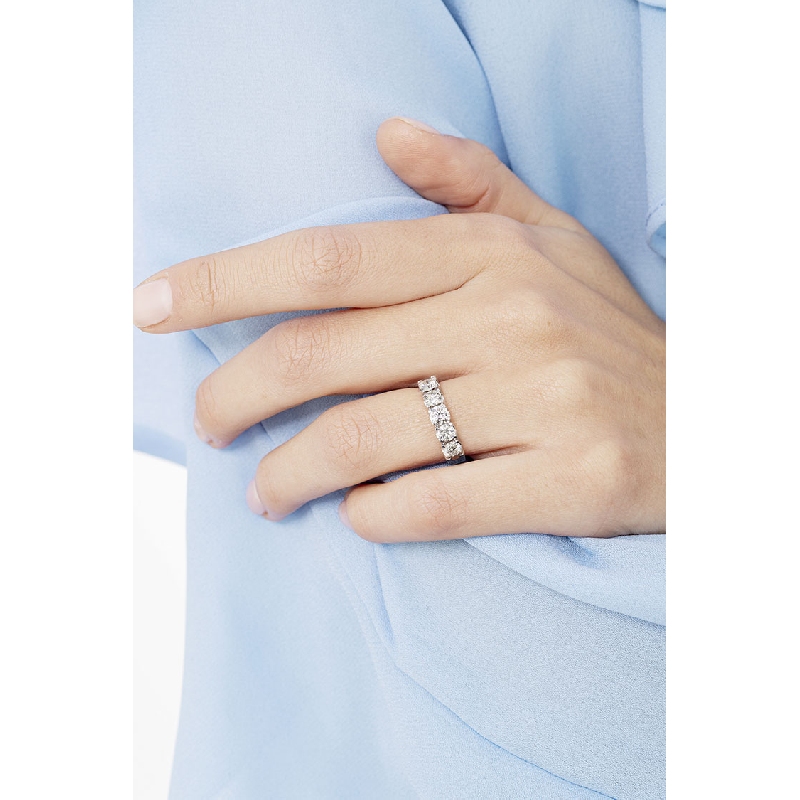 5 diamonds half eternity ring in white gold ct 1,30  5 diamonds half eternity ring in white gold ct 1,30