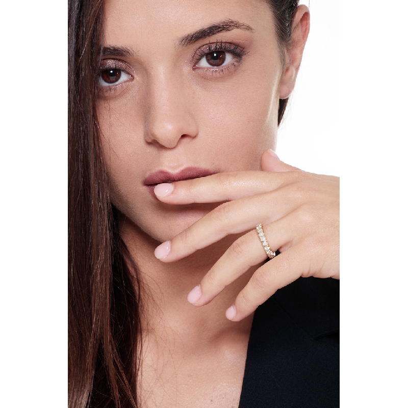 Yellow gold 18k diamonds eternity ring  Yellow gold 18k diamonds eternity ring