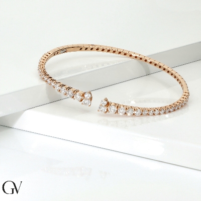 18k rose gold bracelet with diamonds