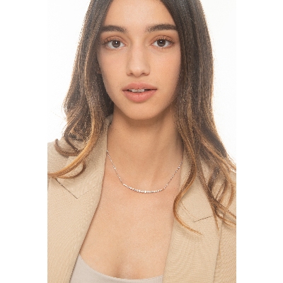 18k white gold necklace with diamonds