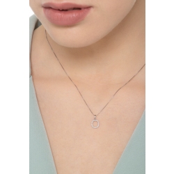 Necklace with O letter in white gold and diamonds 2
