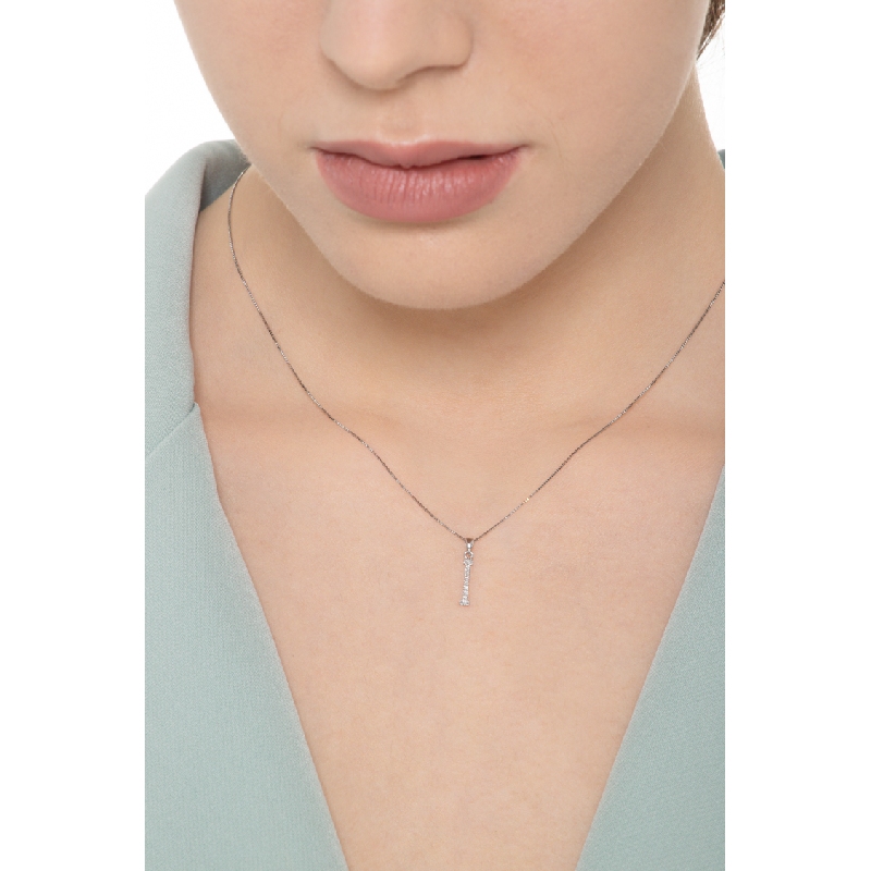 Necklace with initial I in white gold and diamonds