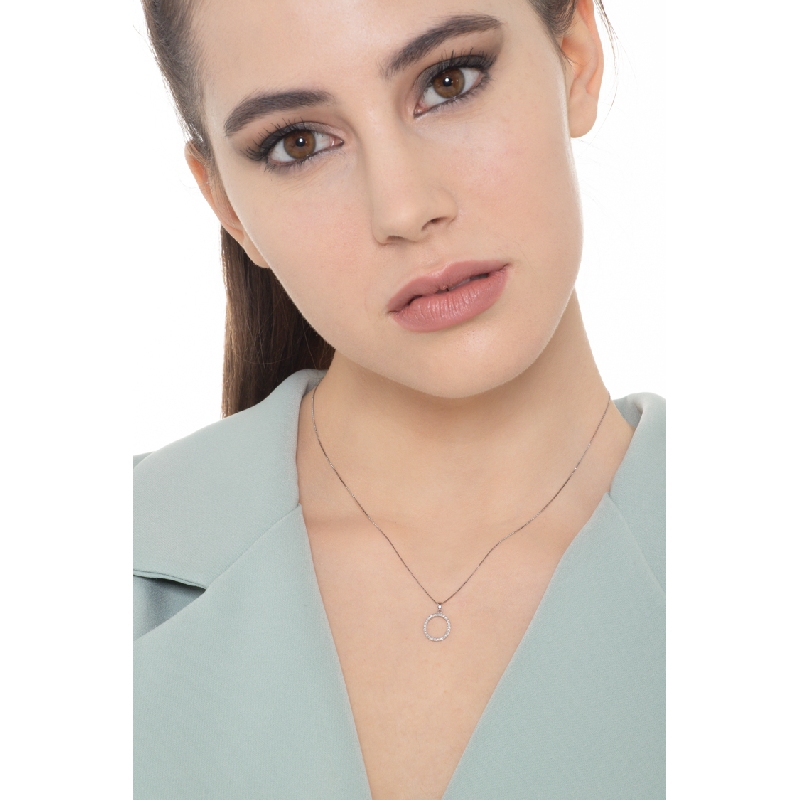 Gold necklace with a letter O in diamonds