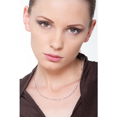 18k white gold knurled chain, 45 cm