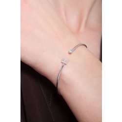 E initial bangle in white gold and diamonds 2
