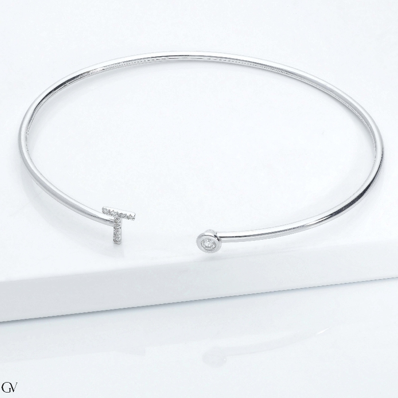 T initial bangle in white gold and diamonds T initial bangle in white gold and diamonds