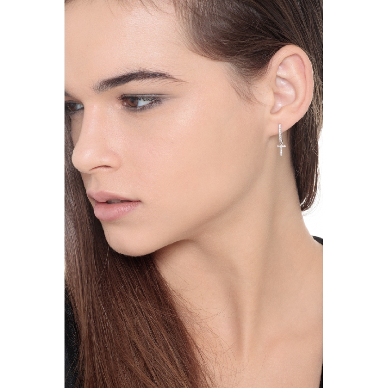 T letter drop earring in whit gold and diamonds T letter drop earring in whit gold and diamonds