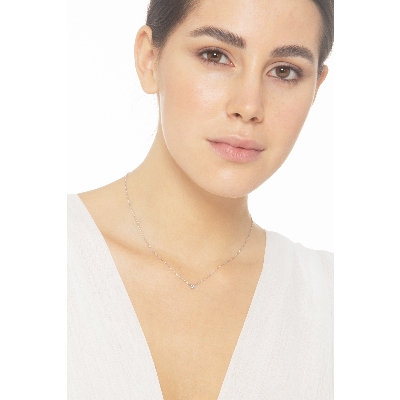 Necklace with diamond bezel setting in 18k white gold