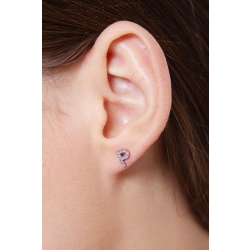 Letter earring P in white gold and diamonds 2