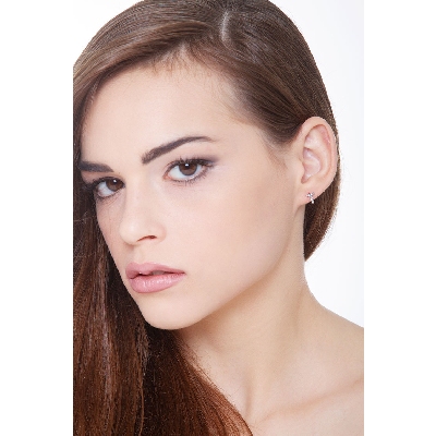 Letter earring T in white gold and diamonds