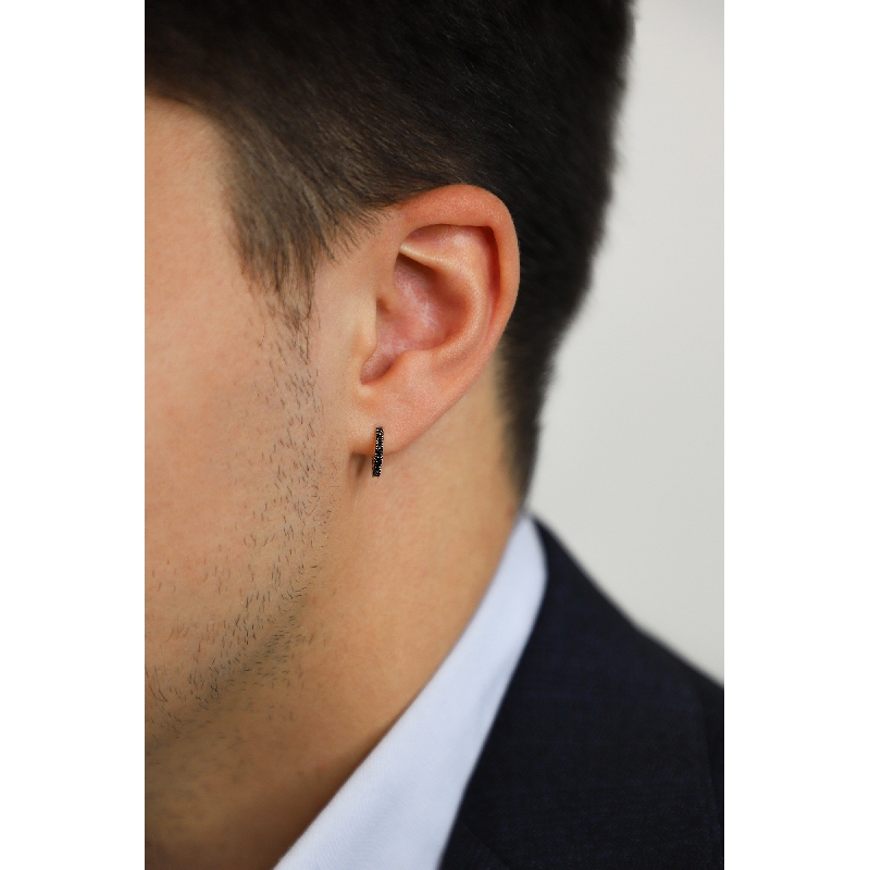 White gold 18k little single earring with black diamonds