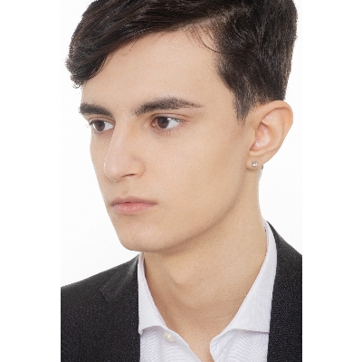 White gold 18k 4 prong diamond stud earring