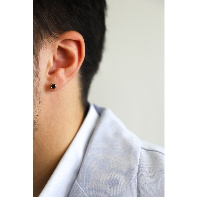 White gold 18k 4 prong black diamond single stud earring