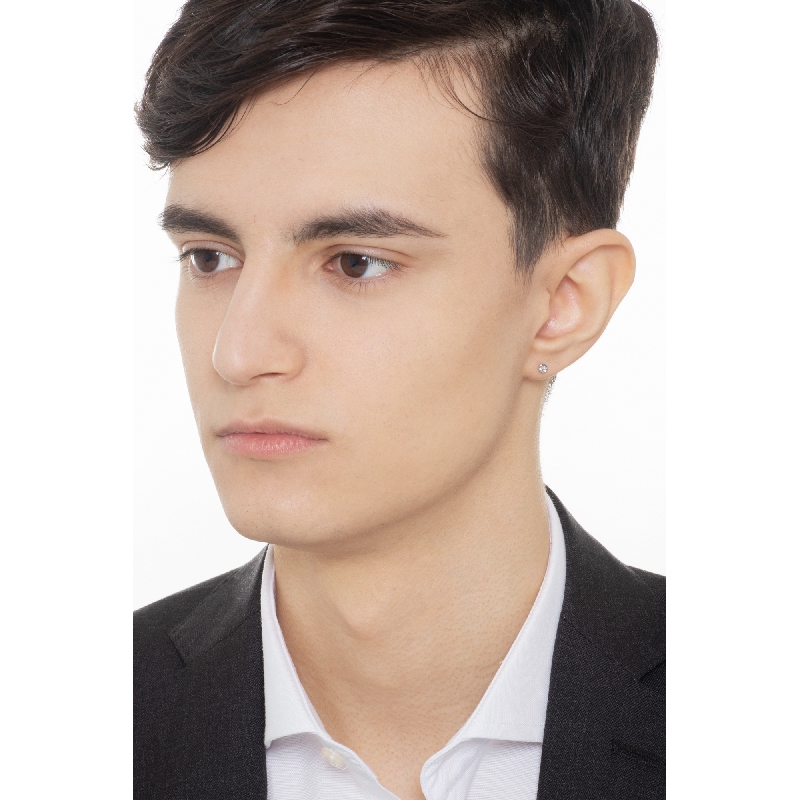 White gold 18k bezel single diamond stud earring White gold 18k bezel single diamond stud earring