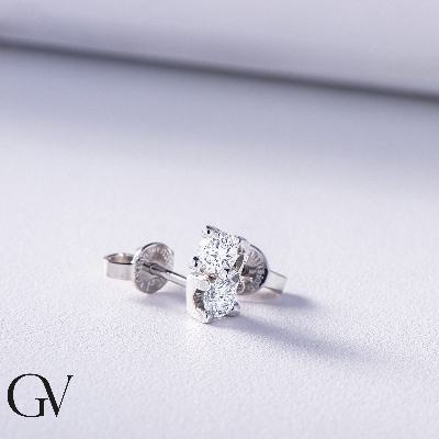 18k white gold diamond single stud earring
