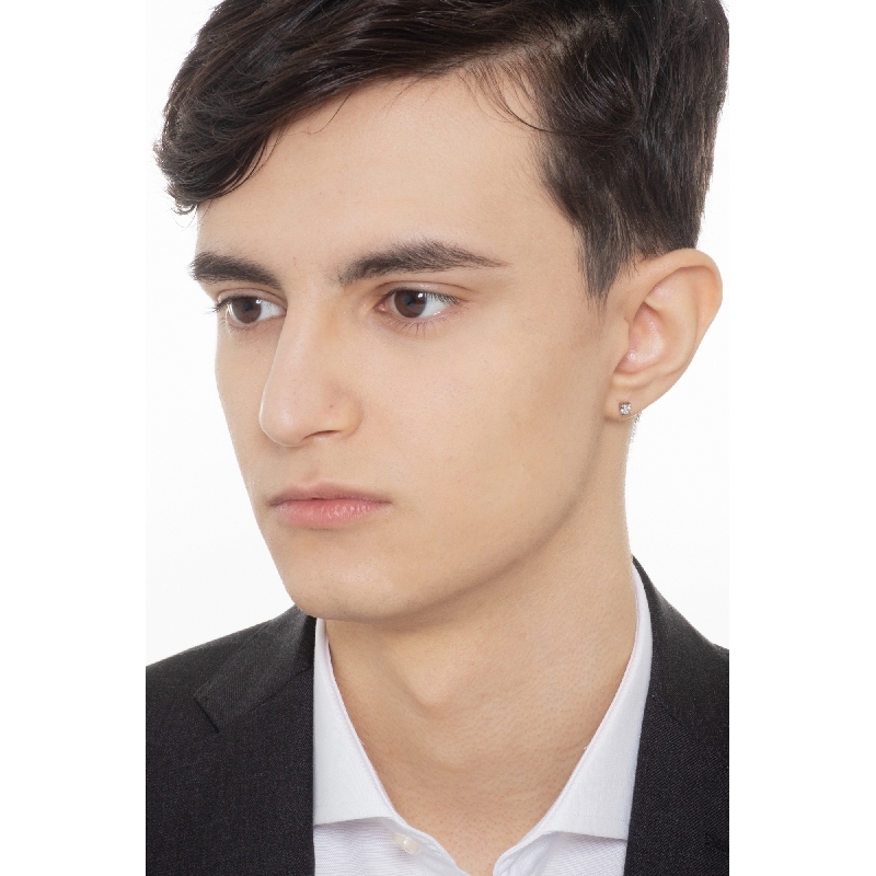 18k white gold diamond single stud earring 18k white gold diamond single stud earring