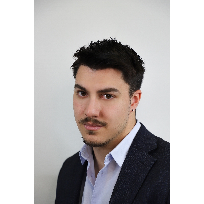 4 prong single stud earrings with black diamond in white gold 18k 4 prong single stud earrings with black diamond in white gold 18k