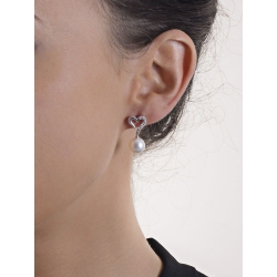 18k white gold heart shaped earrings with diamonds and pearl 2