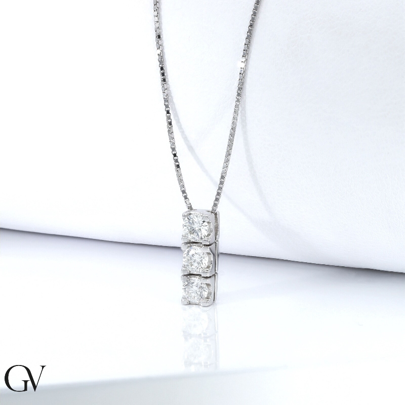 18k white gold necklace with diamond trilogy pendant