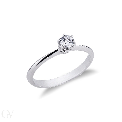 18k white gold solitaire setting six prongs