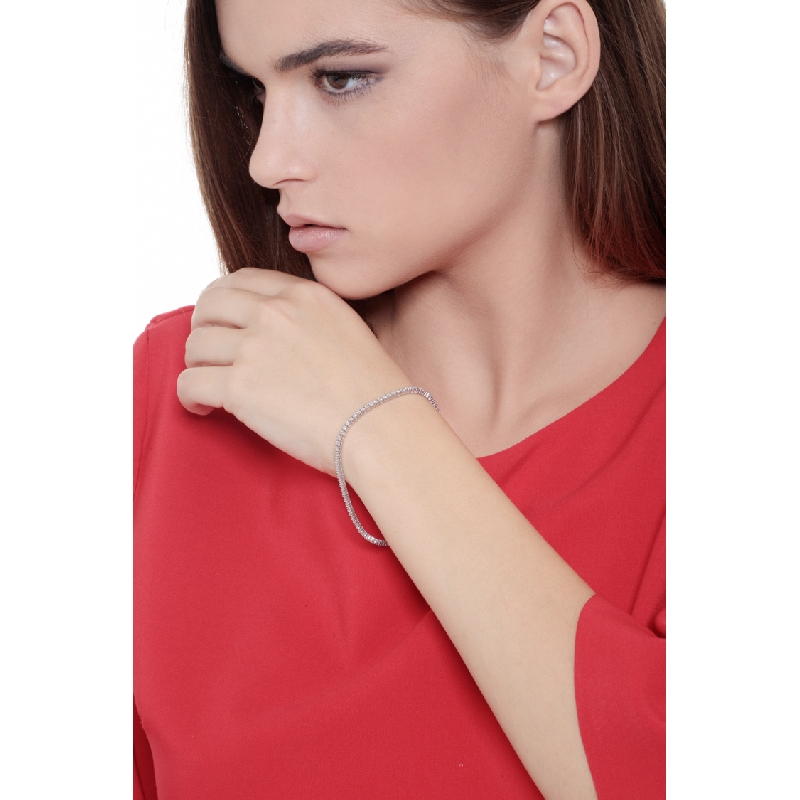 Slim tennis bracelet with diamonds Slim tennis bracelet with diamonds