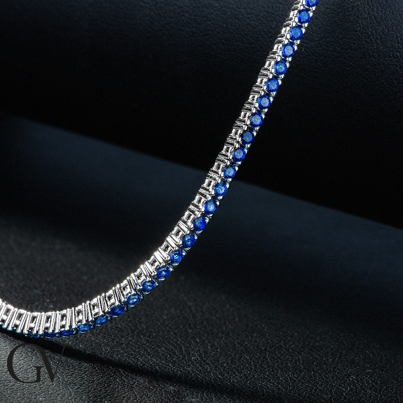 Tennis bracelet in white gold 18k with blue sapphires Tennis bracelet in white gold 18k with blue sapphires