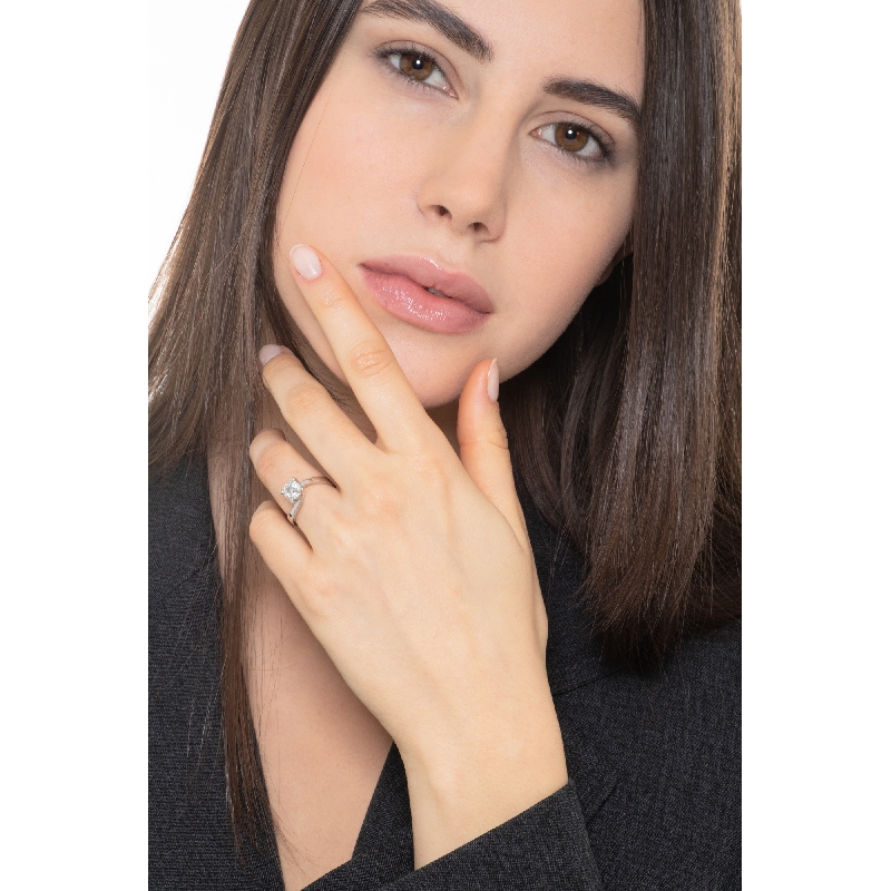 Solitaire 0,90 ct diamond ring, Valentino Model Solitaire 0,90 ct diamond ring, Valentino Model