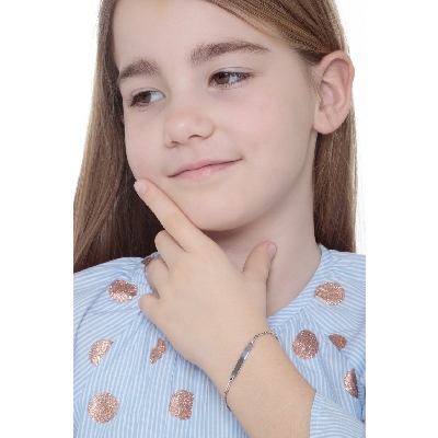 Thin nameplate 18kt white gold bracelet