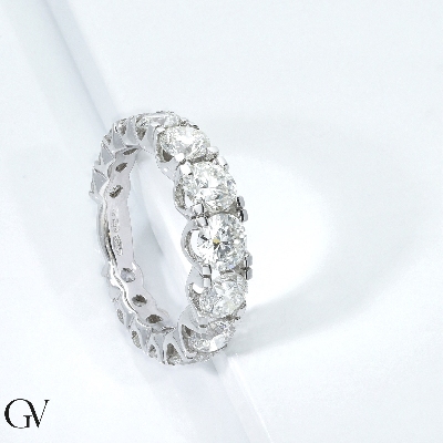 White gold 18k half eternity ring with diamonds 