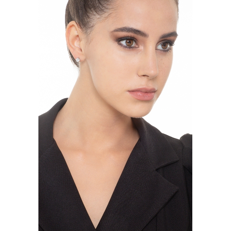 Bezel diamond stud earrings in white gold 18k