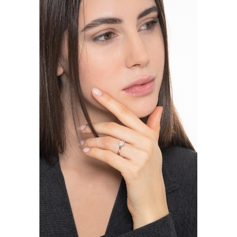 4 claw solitaire ring white gold 18k with diamond, 1.00 ct 4 claw solitaire ring white gold 18k with diamond, 1.00 ct