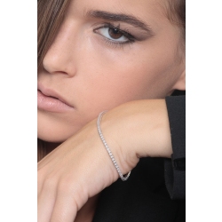 Tennis blacelet with diamonds 2