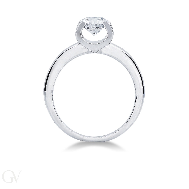 White gold 18k solitaire ring, 0.90 ct White gold 18k solitaire ring, 0.90 ct